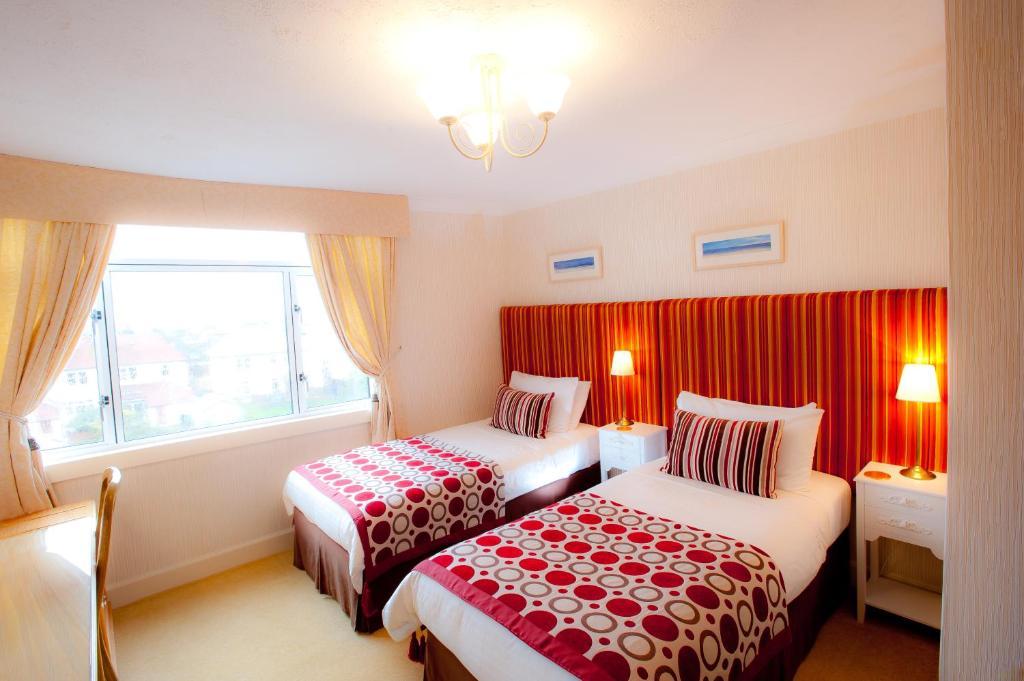 Golf View Hotell Prestwick Exteriör bild